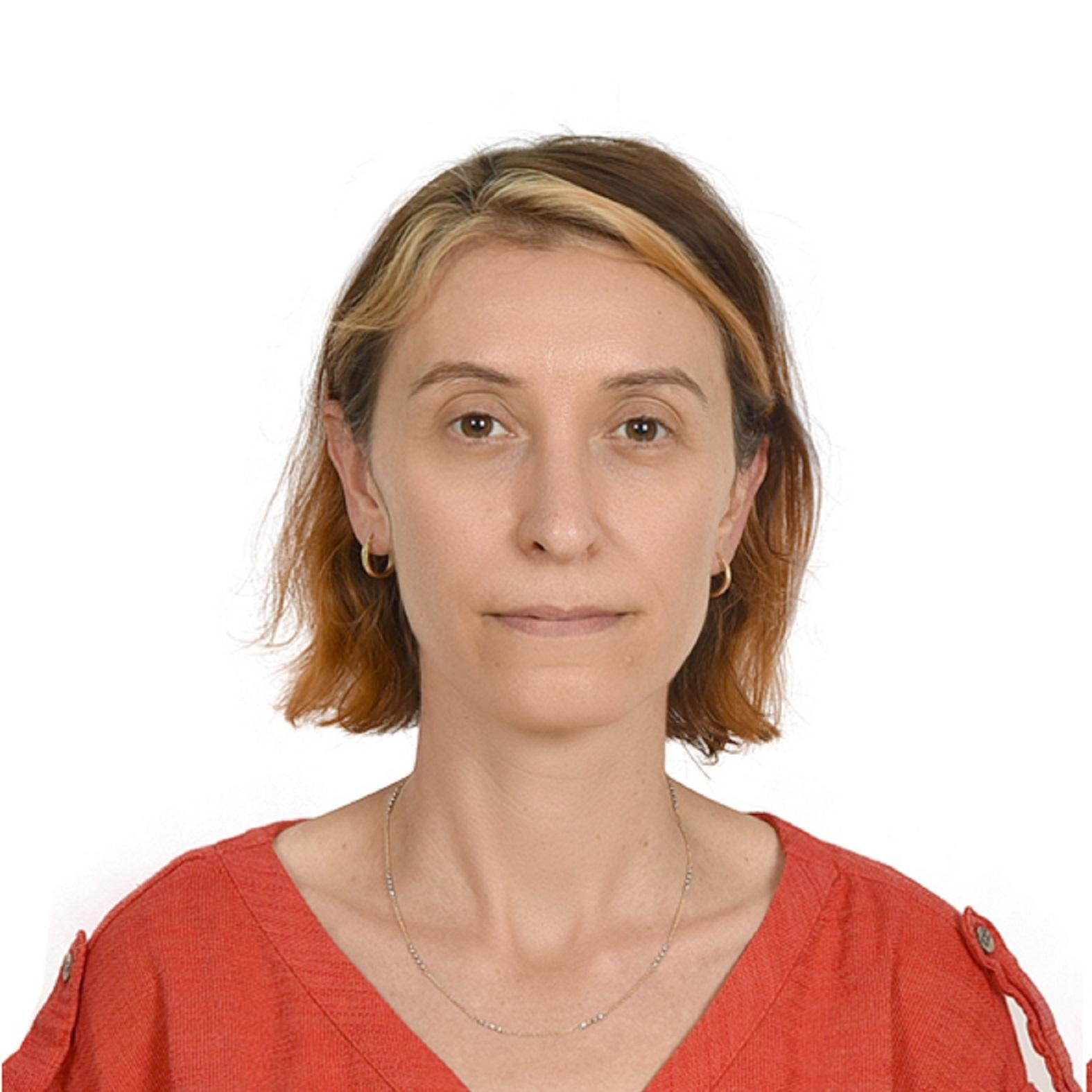 Ayse Yildiz